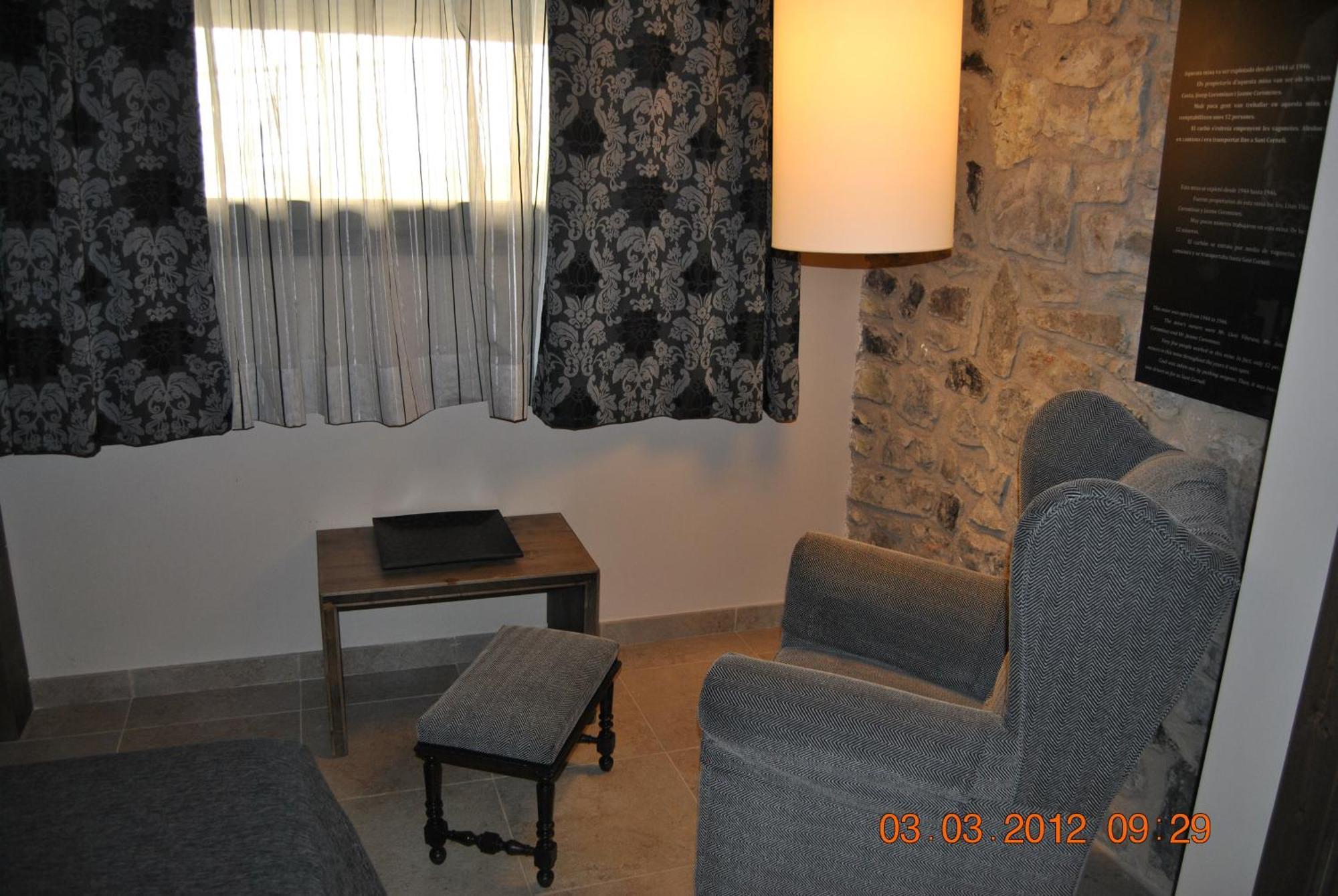 Hotel Santa Barbara à Sant Corneli Extérieur photo