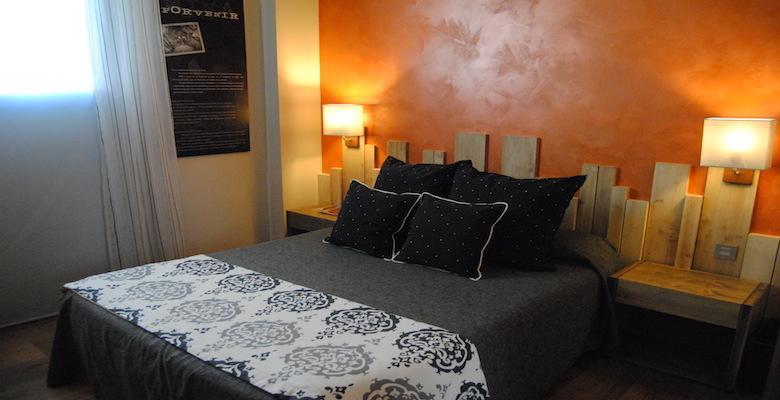 Hotel Santa Barbara à Sant Corneli Extérieur photo